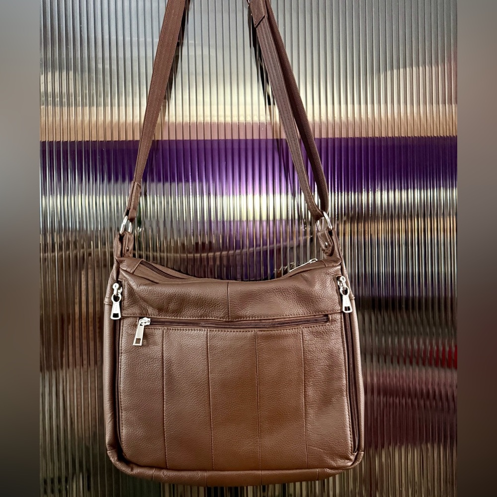 Roma Leather Conceal and Carry Bag Purse - Picture 2 of 9